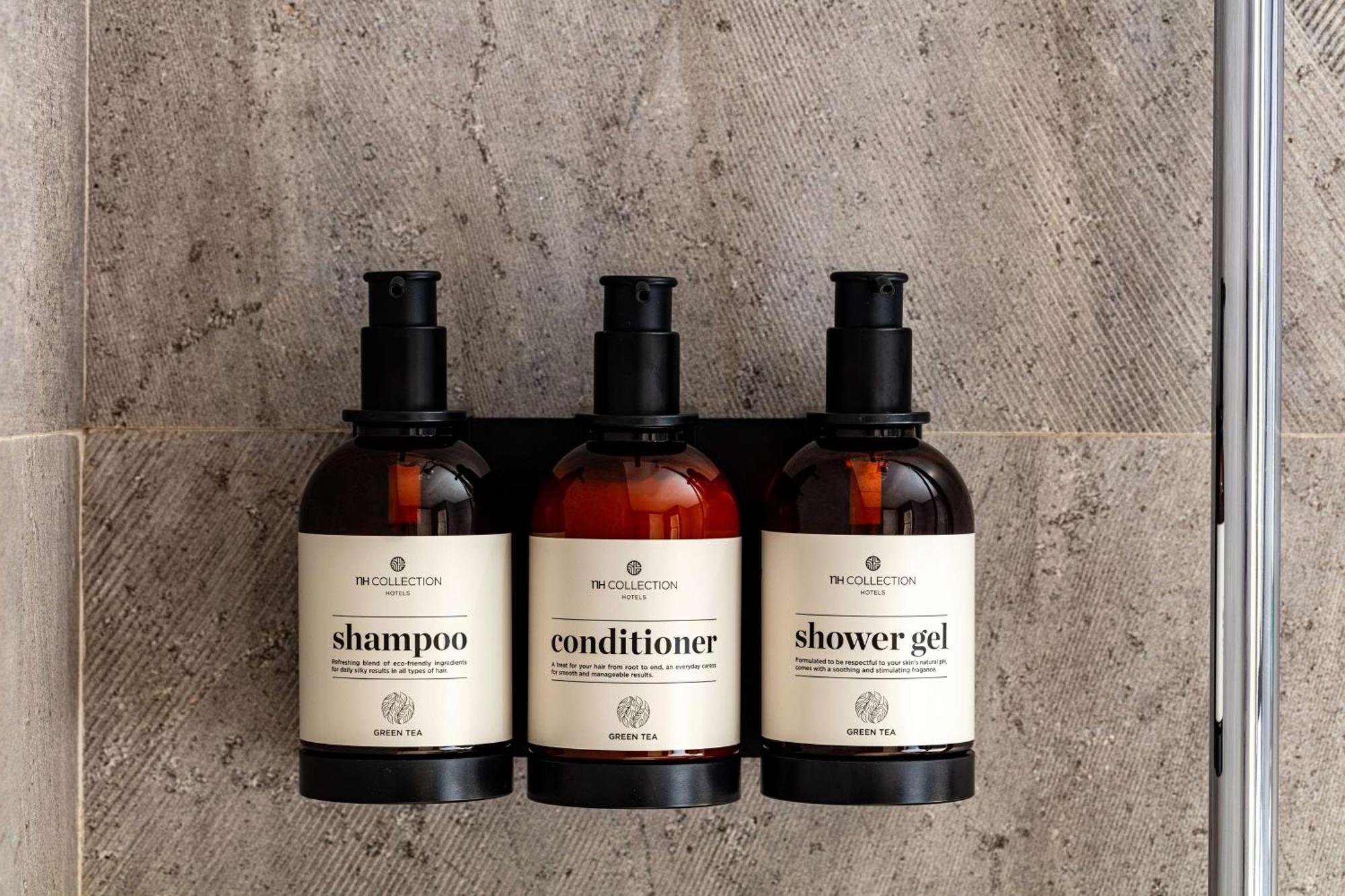 Отель Nh Collection Bogota Wtc Royal Экстерьер фото Shower gel