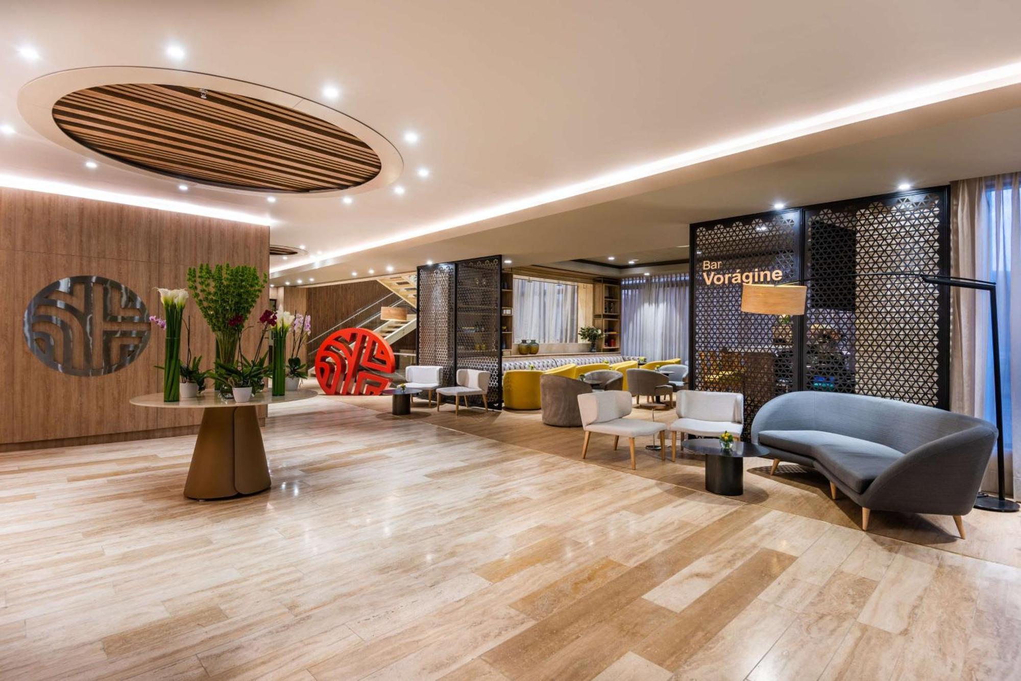 Отель Nh Collection Bogota Wtc Royal Экстерьер фото Lobby